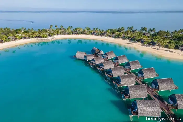 A Fashion Editor's Report from Fiji: Recommendations for Accommodation, Swimming, and Spa Experiences—Plus Packing Essentials.