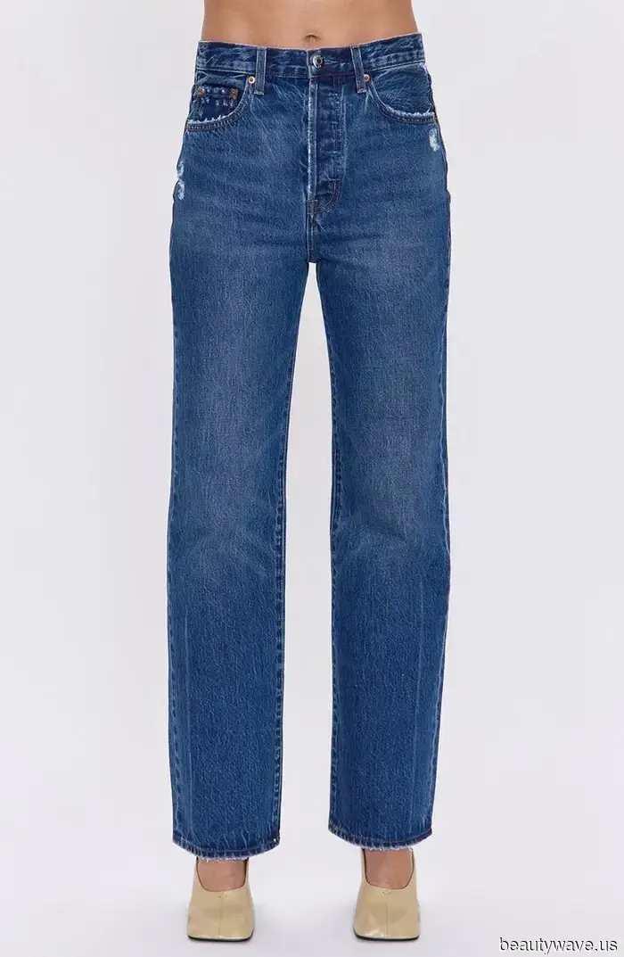 En NYC, usar jeans de tubo en este color con esta tendencia clásica de zapatos es muy 2026.