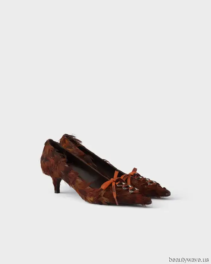 I’ve Conducted the Research—Based on the Runways, These 6 Autumn Shoe Trends Will Be Ubiquitous.