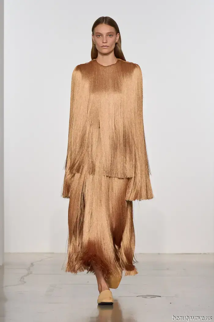 Veronica Leoni's Second Calvin Klein Collection Masterfully Captures Sensual Minimalism