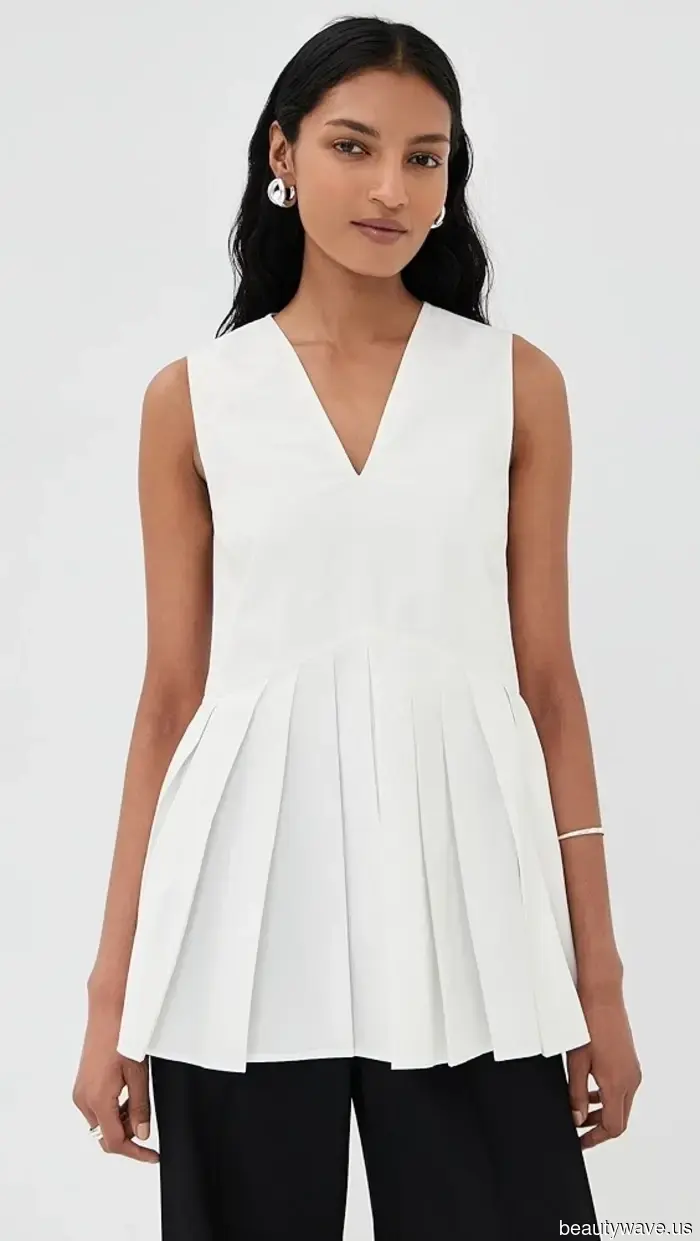 The 41 Top Minimalist Fashion Pieces for Every Budget