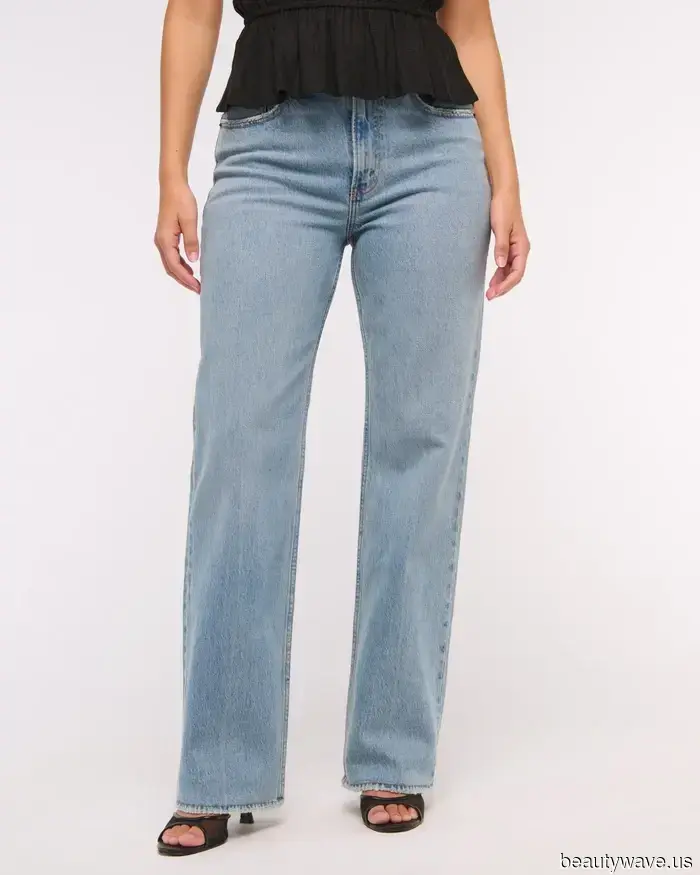 Le persone di moda con buon gusto sono attratte da questi stili di denim trendy per l'autunno 2025.