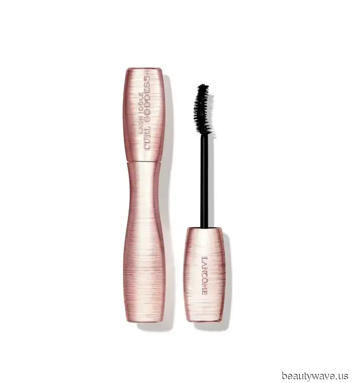 My lashes have always struggled to hold a curl, but this French mascara transformed the situation completely.