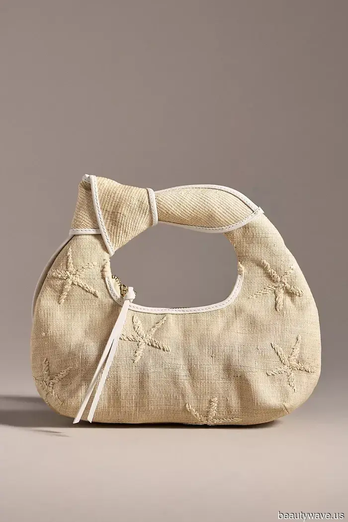 Le envié a mi tía estas bolsas de Anthropologie en oferta para llevar hasta el final del verano.