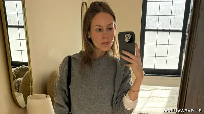 Mi dispiace per i miei 10-denari&mdash;The Row mi ha convinto a indossare queste calze invernali "datate" invece nel 2026