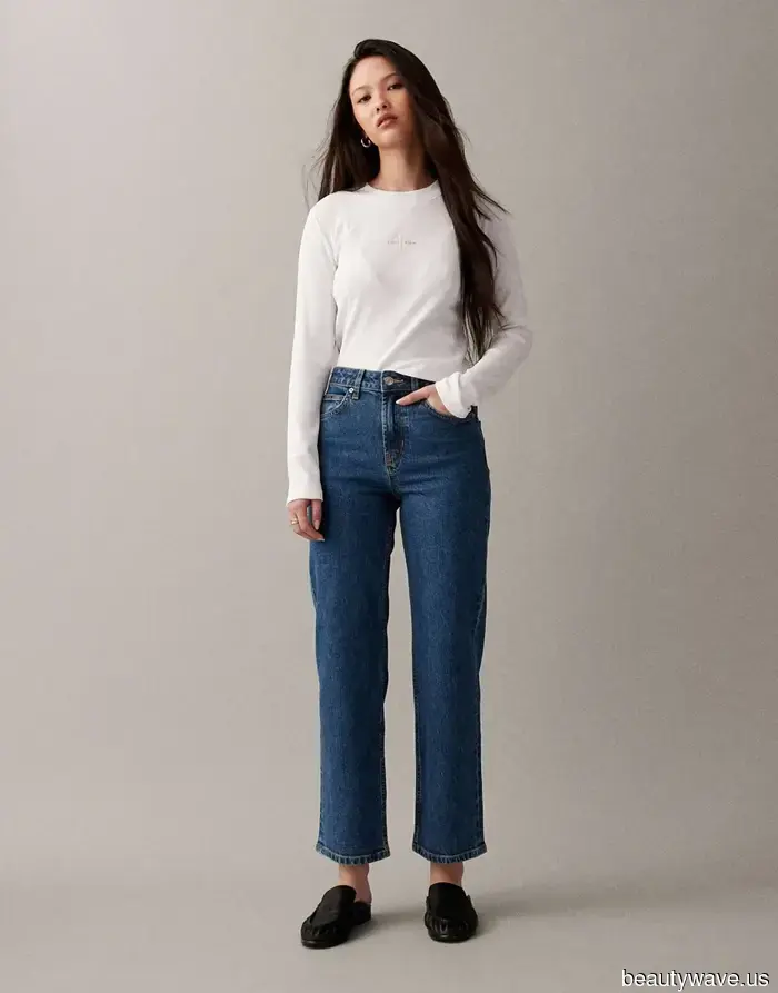It's Official—These 5 Summer Shoes Are Perfectly Paired With Cropped Jeans.