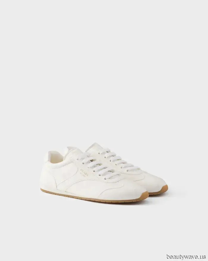 Here are the sneaker styles trendy moms in NYC wear for school drop-off, Butterfield Market, and Tracy Anderson.