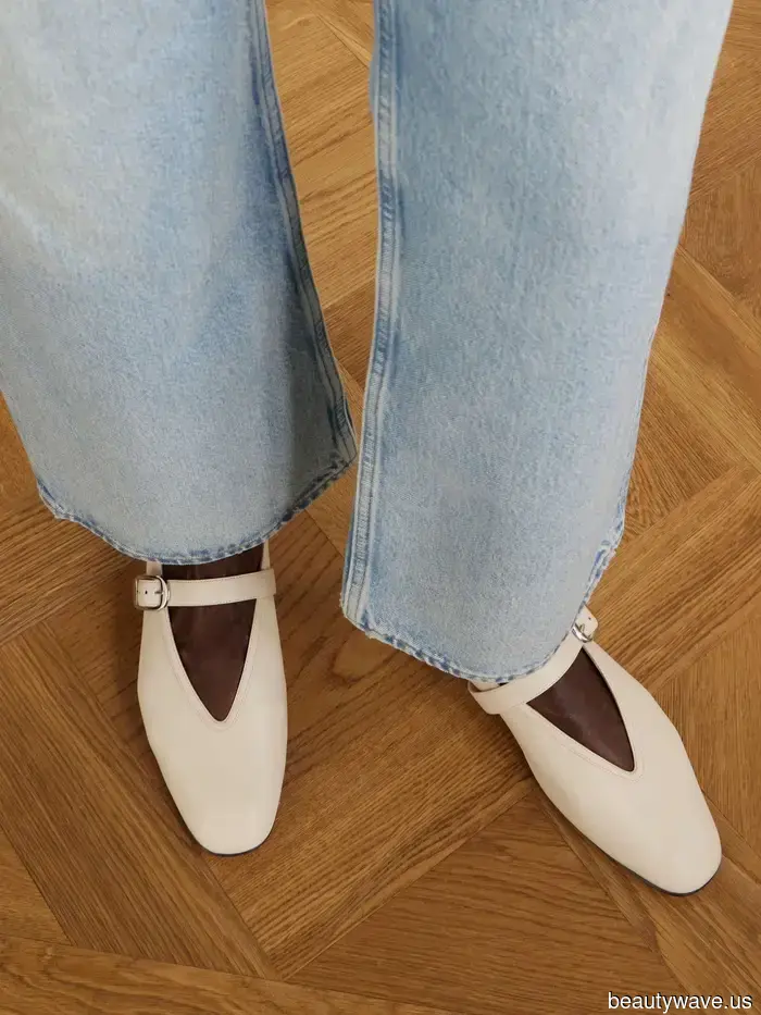 French Women Have a Look for Every Occasion—5 Outfits They're Frequently Wearing This Summer
