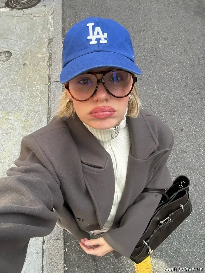 My Millennial coworkers find it hard to believe when I mention that Gen Z is reviving this knitwear trend.