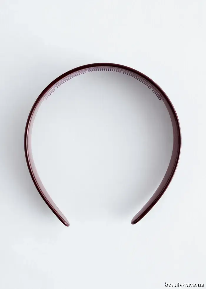 From French Pins to Lace Scarves, These Chic Hair Accessories Are Taking Over This Spring.