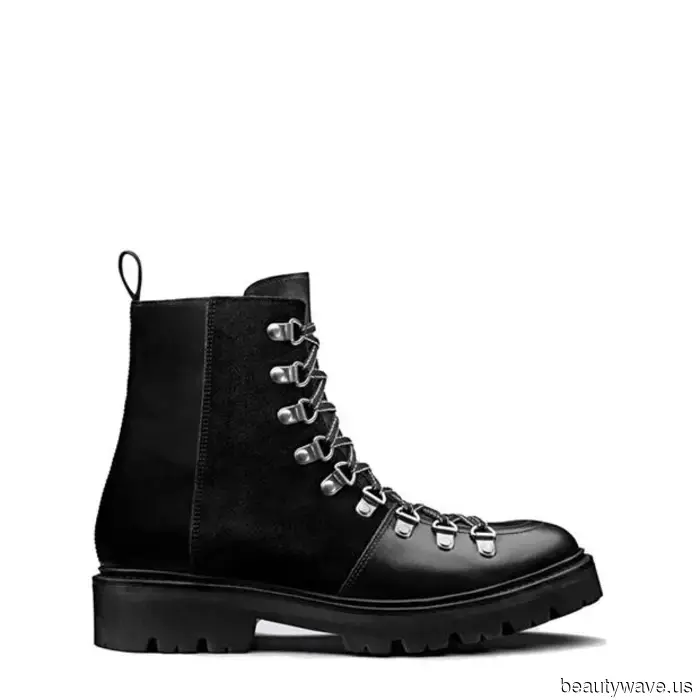 While black boots are a timeless choice, styling them in this way will give them a fresh, modern twist for 2026.