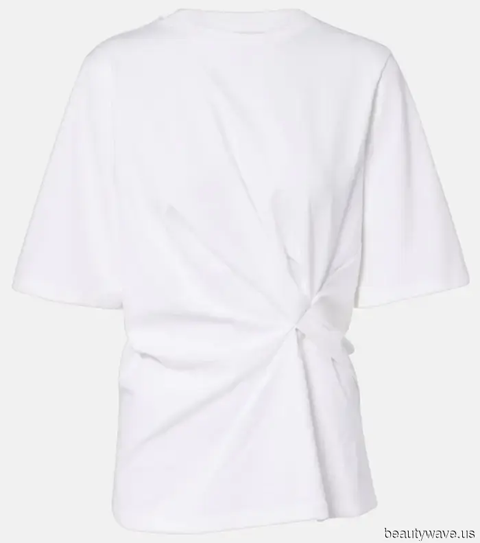 It's a fact: Fashion enthusiasts are trading in their loafers and ballet flats for this controversial sneaker trend.