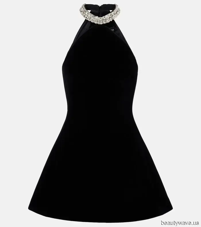 Taylor Swift hat gerade ihren Verlobungsring auf den glitzerndsten Ausgehkleid-Trend in ganz London abgestimmt.