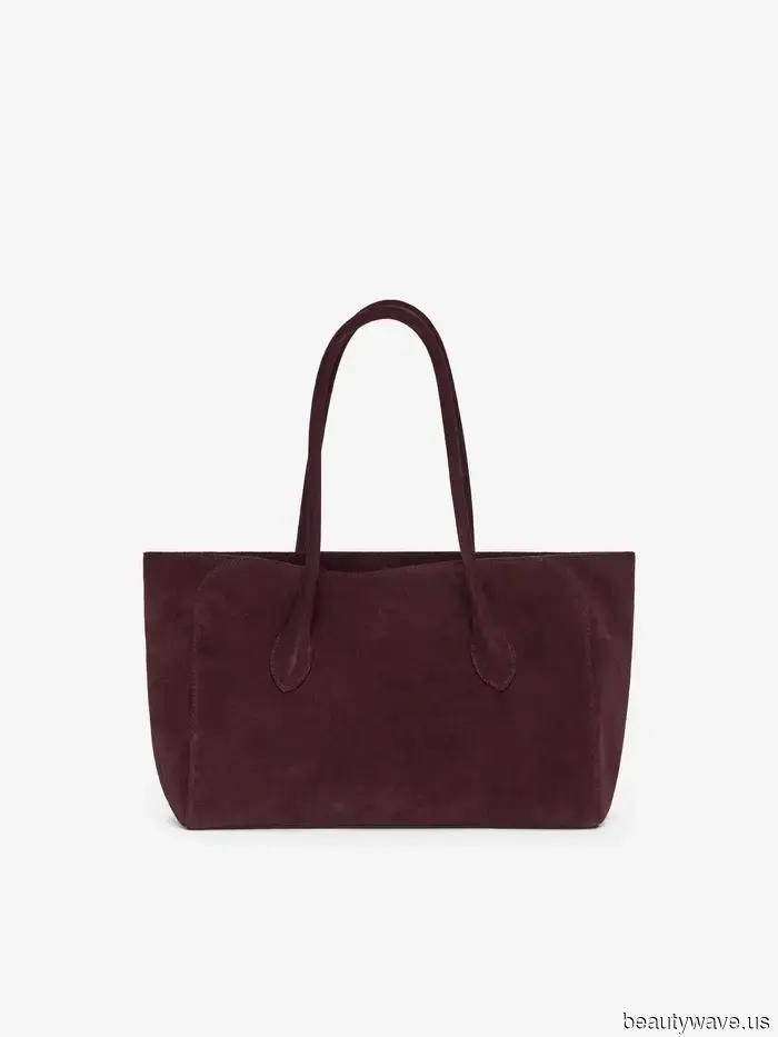 Ho testato dozzine di borse di design, ma questa elegante borsa a tracolla riceve sempre i miei complimenti più sinceri.