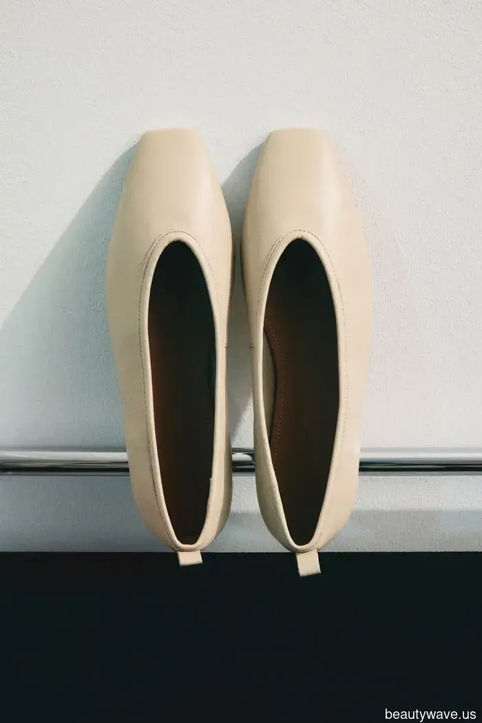 PSA: The Most Stylish Individuals Over 50 Are Swapping Black Shoes for This Elegant Neutral at the Moment.