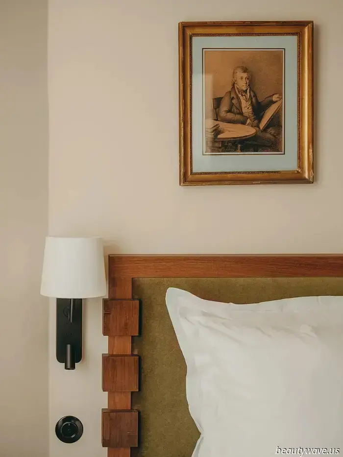 These New Parisian Hotels Are Trendy, Stylishly Designed, and Cost Under $250 Per Night