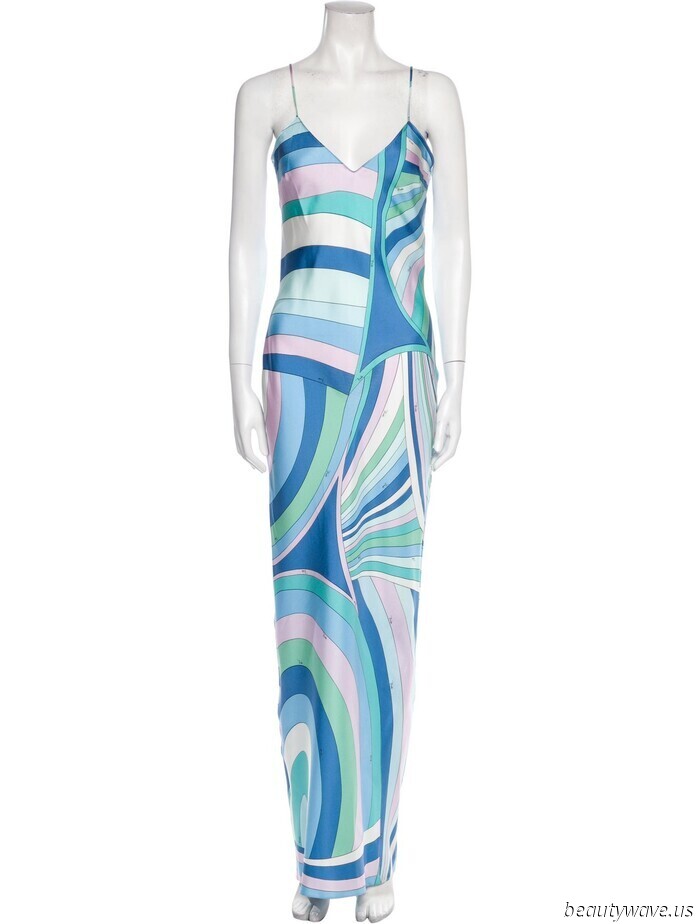 I searched The RealReal for the top summer discoveries—check out my favorite 31 purchases.