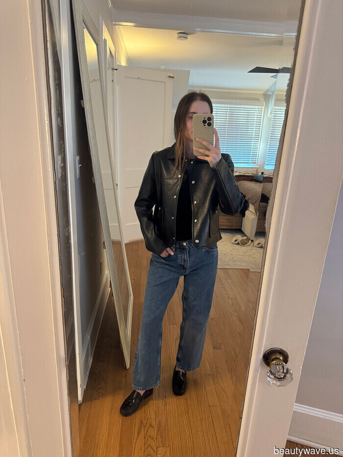 I’m employed in the fashion industry in NYC, and this is my capsule wardrobe (it creates stylish outfits).