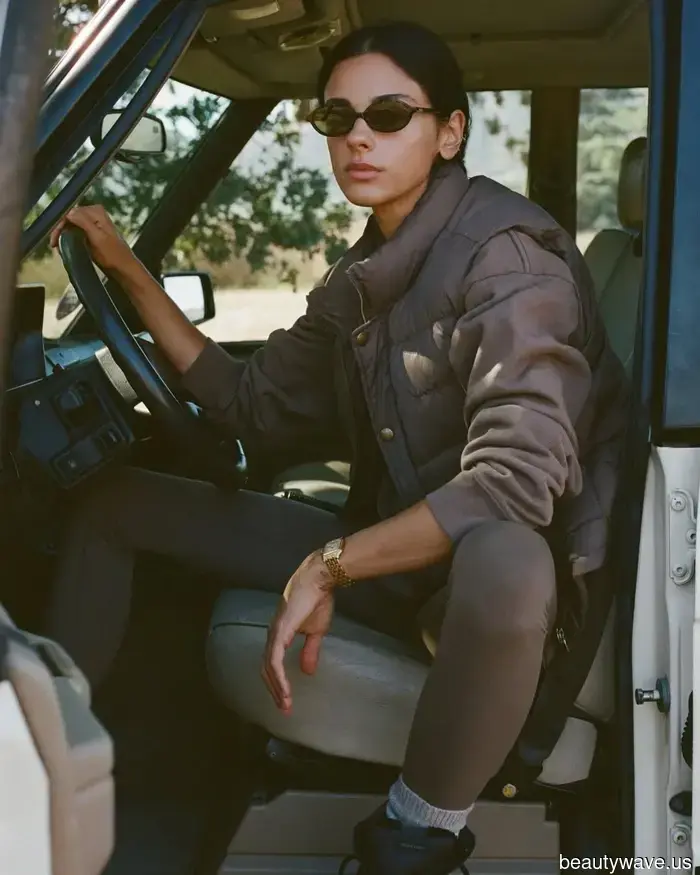 The Stylish Methods Everyone Will Don Leggings in 2026