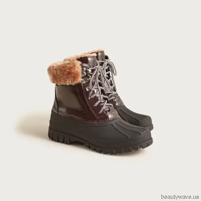 No, Not Uggs—New York It Girls Have Officially Declared the New Winter 2026 Must-Have Shoes.