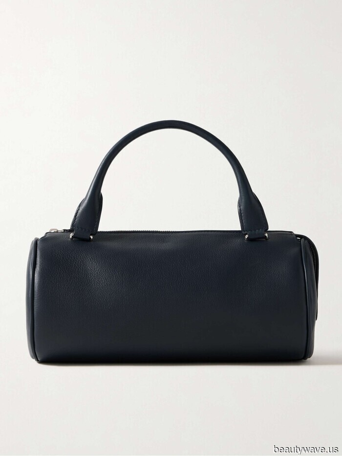 Я пойму, что ты "в теме", если увижу тебя с этой сумкой цвета с черным или коричневым (или с тем и другим).