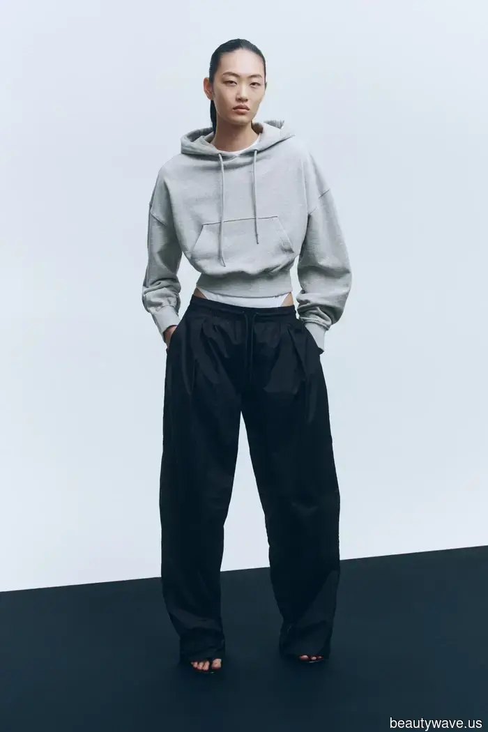 Laura Harrier y los fundadores de Wardrobe.NYC coinciden: Usa *estos* pantalones de chándal de H&M en tu próximo vuelo.