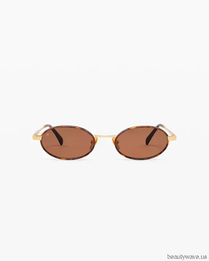 How to Perfect Bohemian Chic Without Appearing Overly Done, as Suggested by a French Editor