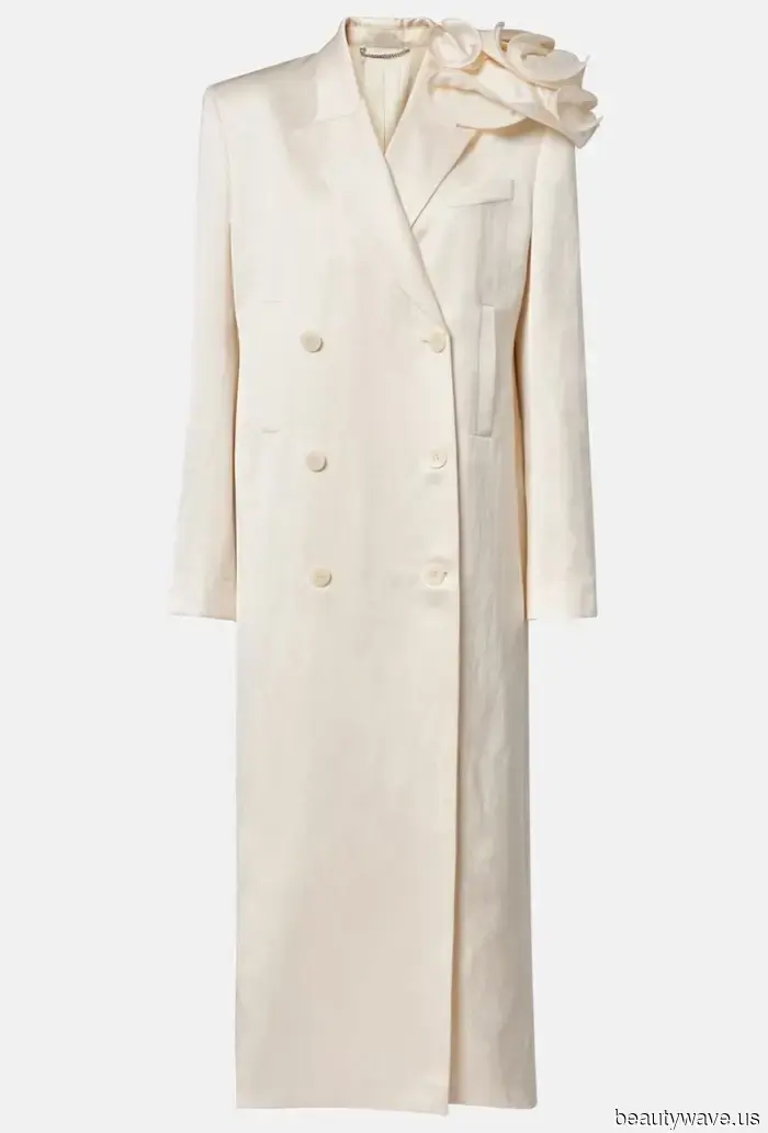 Ogni sposa chic indossa uno di questi accessori da sposa di tendenza per legarsi in matrimonio nel 2026.