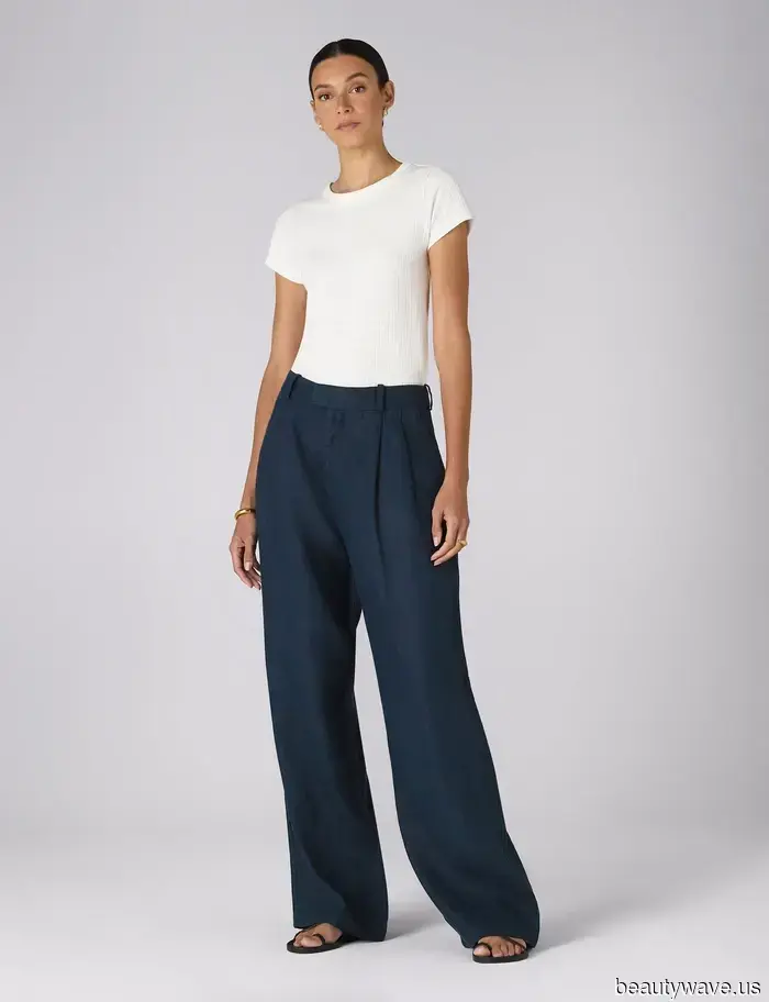 Not Black, Not White—These Are the Linen Trousers That Everyone Is Suddenly Wearing This Summer