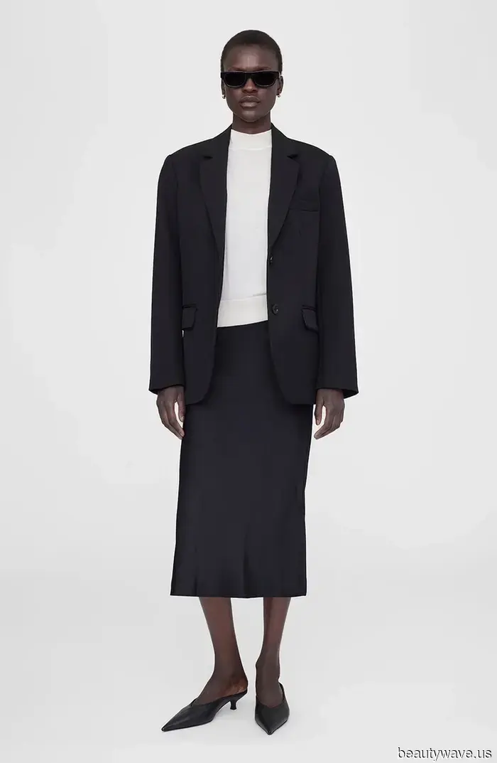 30 Early Fall Nordstrom Pieces That Exude "Chic Fashionista Strolling Through the Streets of Paris"