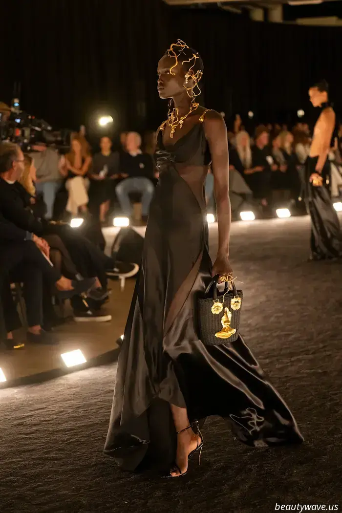 Daniel Roseberry showcased a real-life Schiaparelli fantasy to combat the current trend of sloppiness.