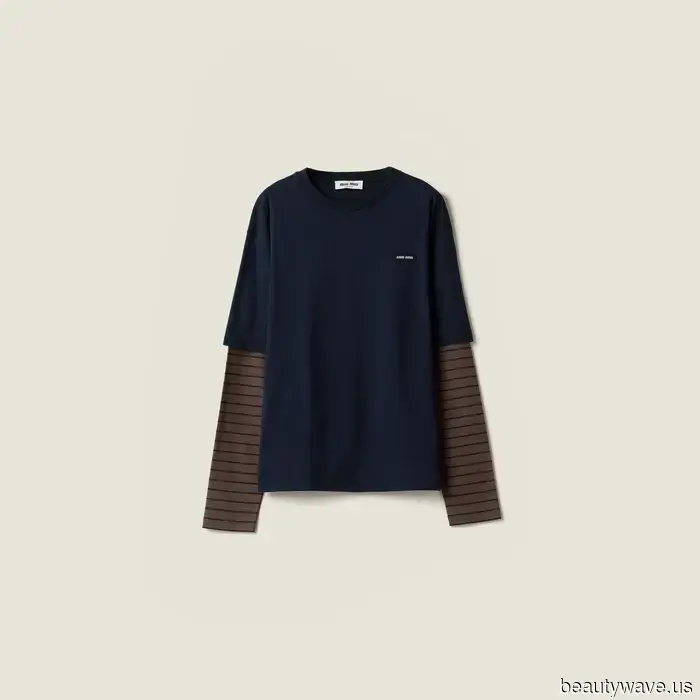 This simple yet affordable basic will elevate your outfits and make them look ten times more stylish this autumn.