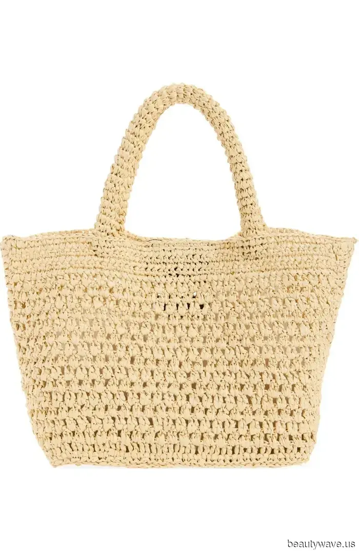 If you're looking for stylish items but your budget is under $100, here are the beauty finds, shoes, and accessories from Nordstrom that you…