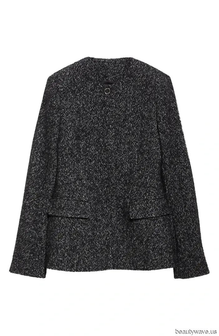 Это 2025 год, и вот как носить тренд на ankle boots, который все купили 4 года назад.