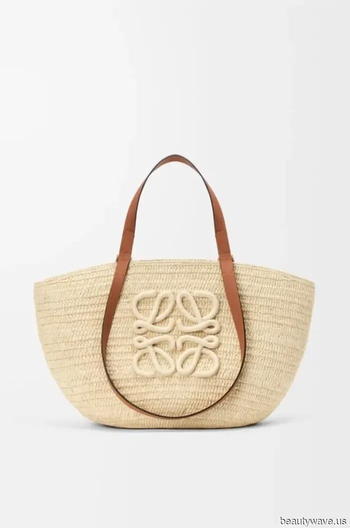 Il Lusso Silenzioso Non Sta Andando Da Nessuna Parte&mdash;9 Acquisti Minimalisti e Anti-Tendenza per la Primavera Che Valgono Ogni Singolo Centesimo