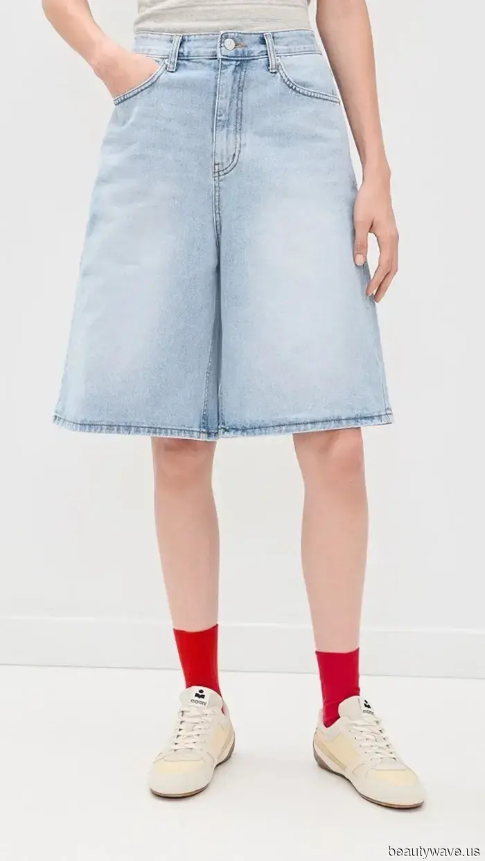 Here’s How Petite Girls Are Styling 2026’s Popular Tall-Girl Shorts Trend.