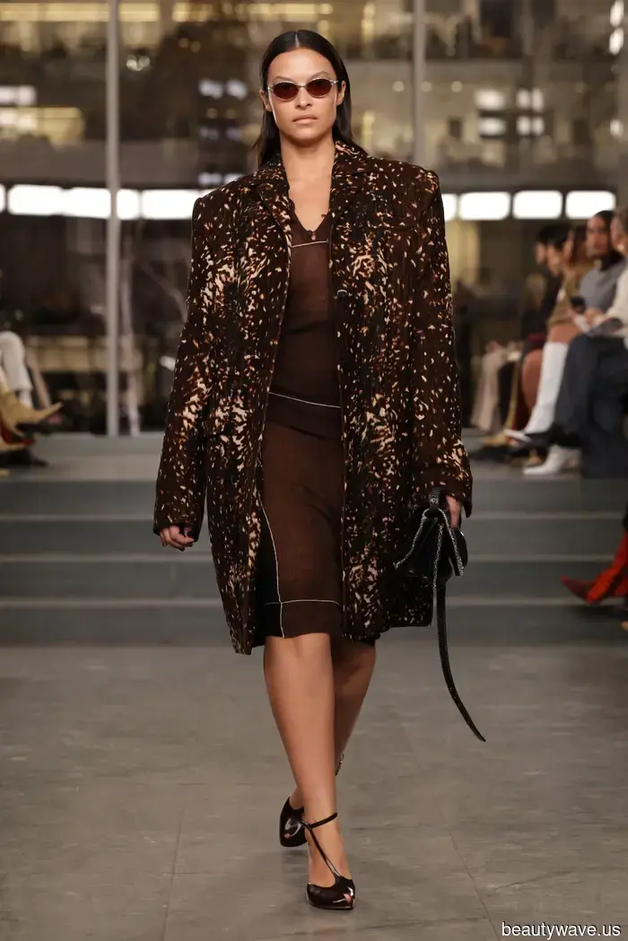 London fashion enthusiasts who enjoy sporting prints are now exploring this trendy alternative.