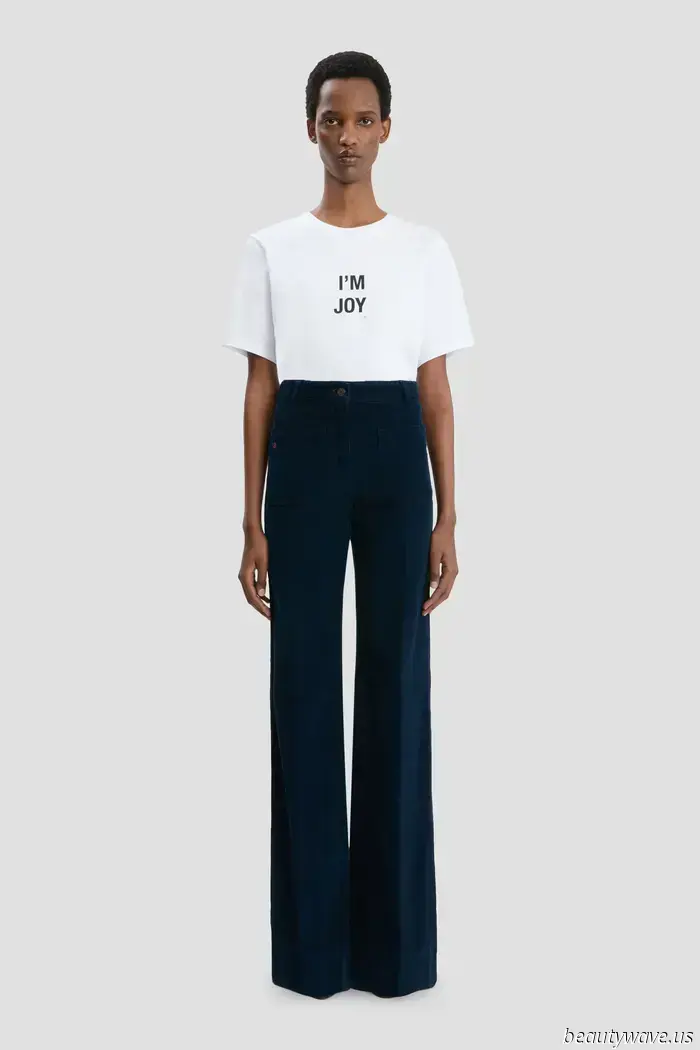 Victoria Beckham trägt diese Jeans immer wieder – ich habe den ganzen Morgen nach ihnen recherchiert und jetzt brauche ich ein Paar.