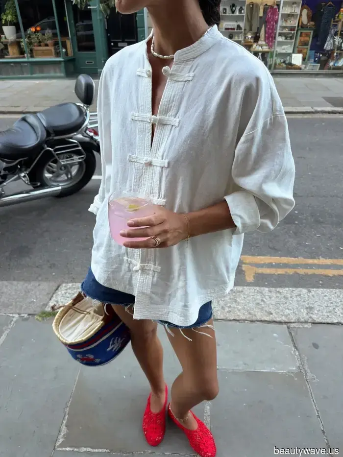 I waited for weeks for Zara's elegant, luxurious-looking blouse to be restocked—now it's available again and selling quickly.