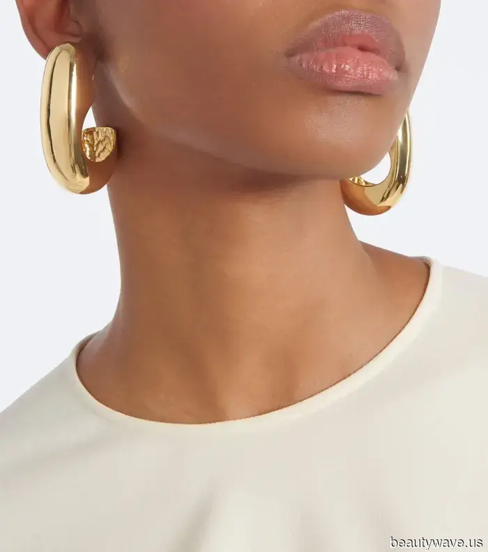 I’m declaring that these are the only contemporary jewelry brands you should keep an eye on.