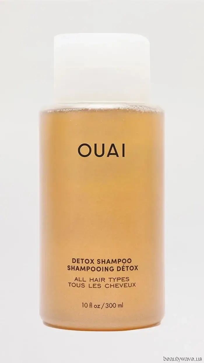 I just browsed through Shopbop's amazing beauty sale and selected 17 viral beauty products that I added to my cart.