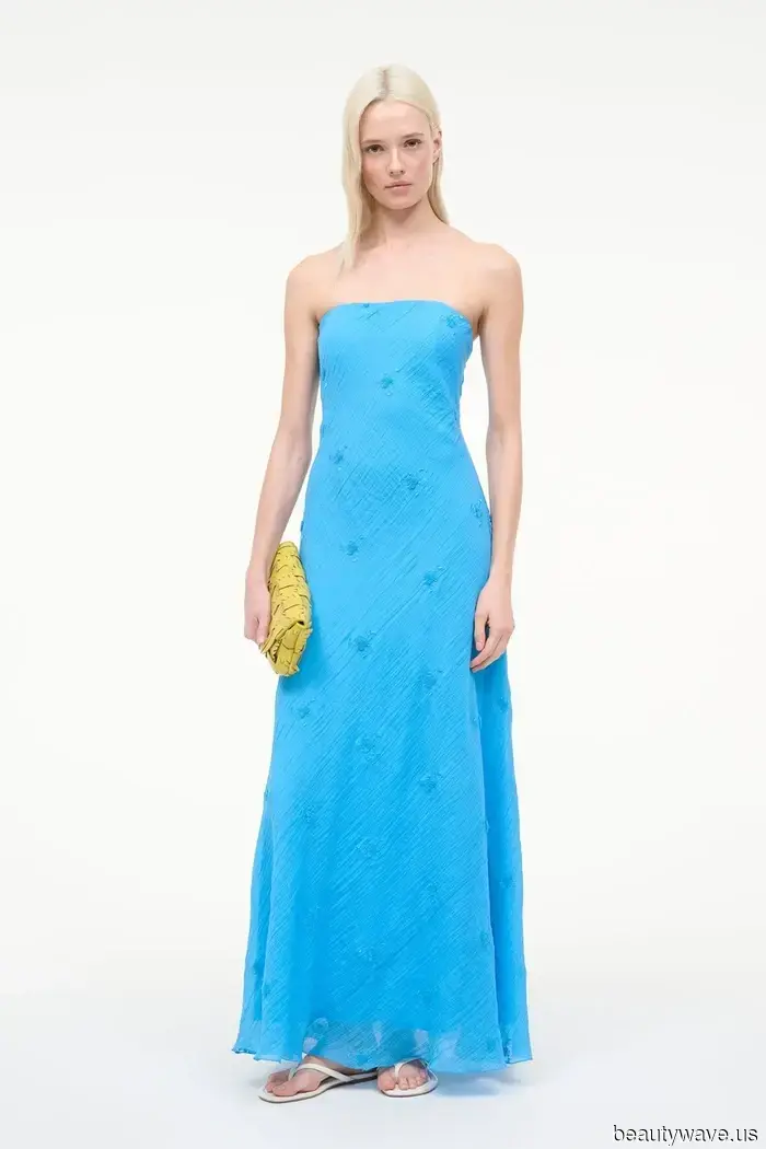 What to Wear to a Courthouse Wedding, Based on Brides Who Pulled It Off with Ease