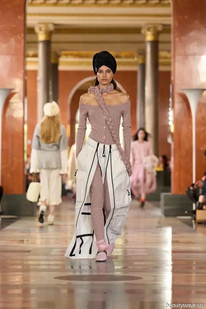 Annulla i tuoi piani — 4 modi in cui la collezione Primavera 2026 di Louis Vuitton è stata pensata per chi ama stare a casa
