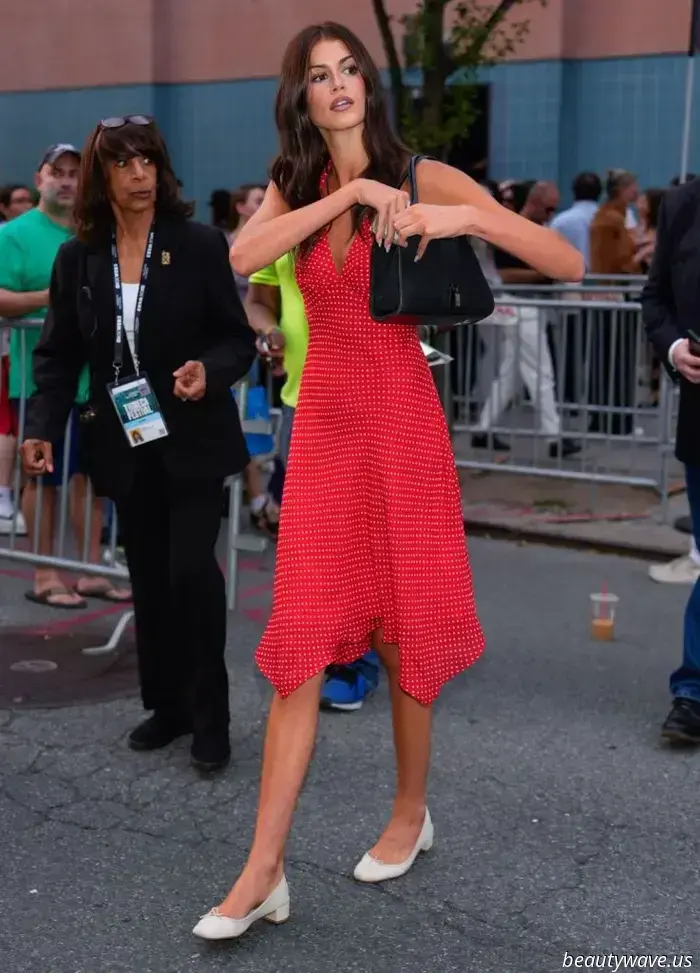 Kaia Gerber krönte sich zum Aushängeschild französisch inspirierter Sommerkleidung