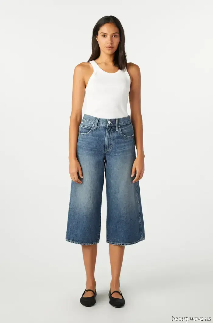 When I spot someone sporting this trend that's neither jeans nor shorts paired with sneakers, I can tell they're into fashion.