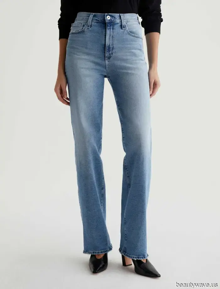 Dua Lipa und Miley Cyrus tauschten ihre dunkelblauen Jeans gegen diesen '90er-Jahre-Retro-Look.