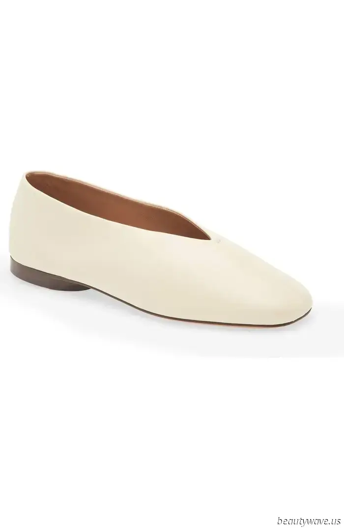 If your aim is to achieve a luxurious look without breaking the bank—check out these 27 designer items on sale at Nordstrom that you must see right away.