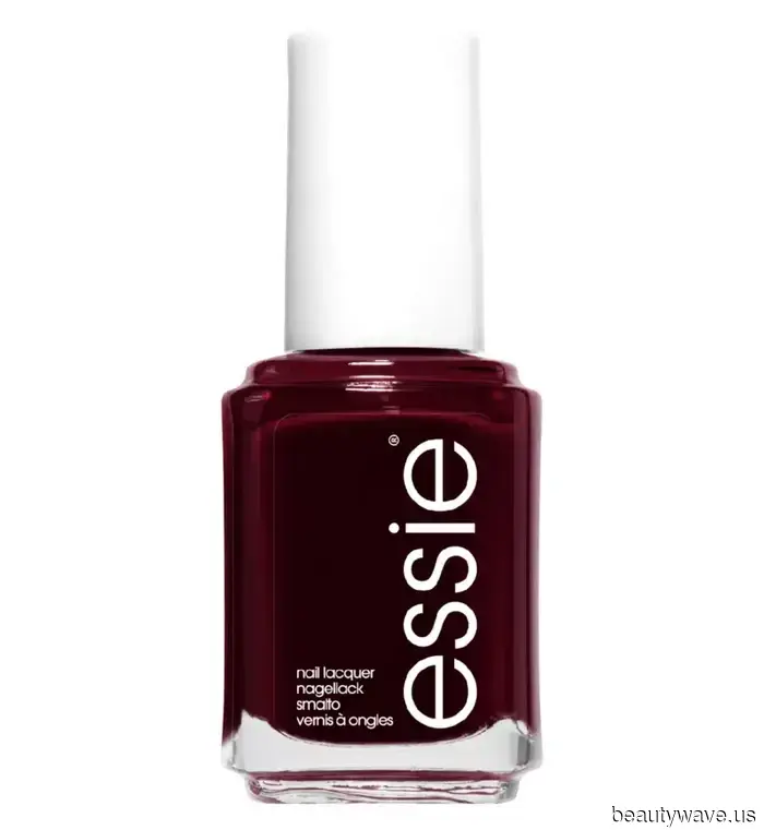 I Aim to Achieve a Timeless, Chic, and Effortlessly Elegant Look This Autumn—These 9 Pedicure Colors Meet the Criteria.