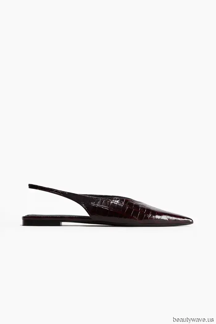 Sí, el blanco y negro es elegante, pero encuentro que la combinación de colores de Victoria Beckham es aún más elevada.