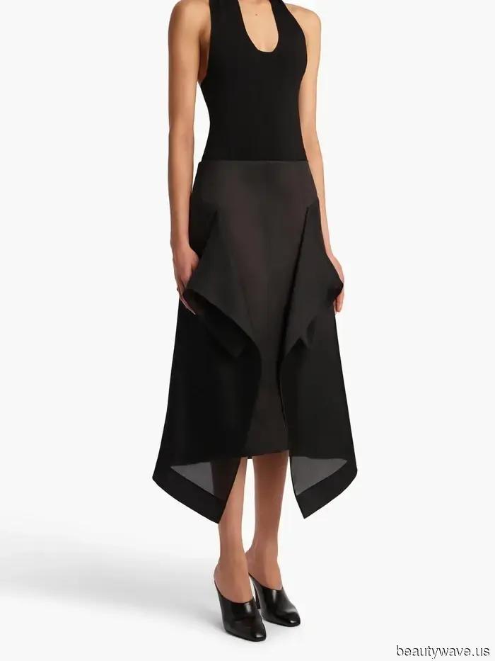 Not every designer item reaches "it" status, but these 14 luxury selections are poised to do so this fall.